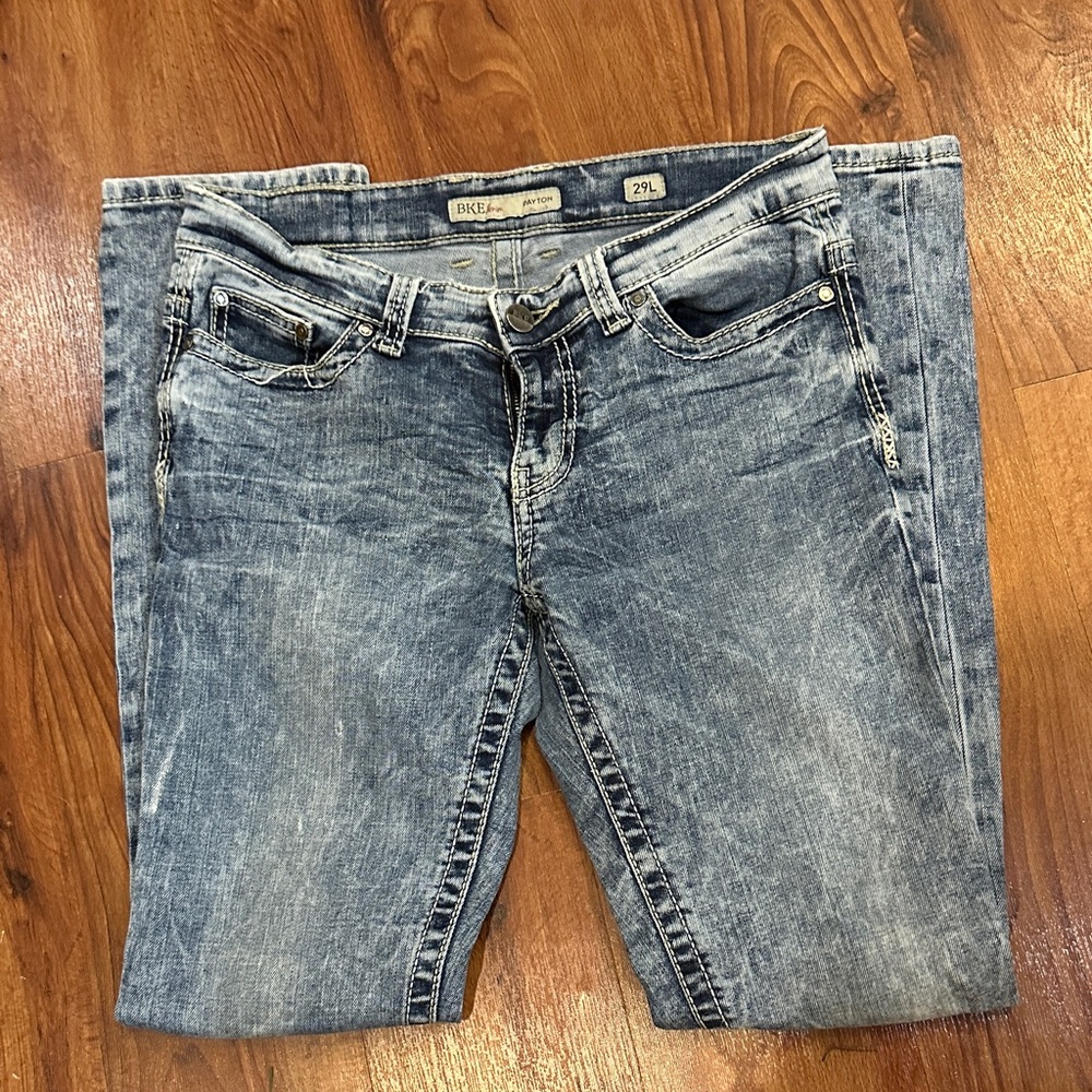 BKE Medium Blue Straight Leg Jeans - Picture 1 of 6